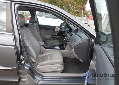 2010 Honda Accord 3.5 Ex-L z USA, uszkodzony, nr VIN 1HGCP3F85AA004498